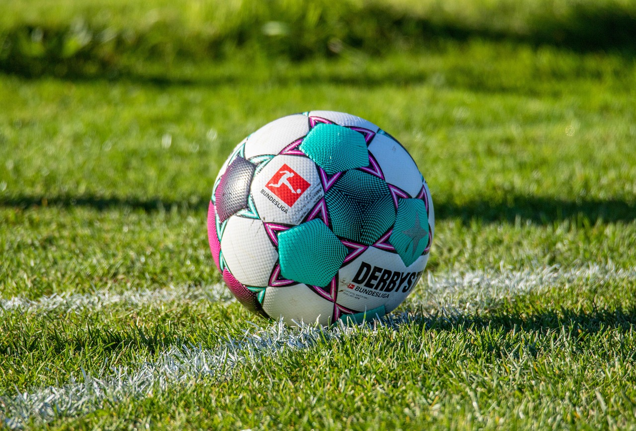 サッカーW杯 パラグアイがトルコに勝利 トルコは1次リーグ敗退